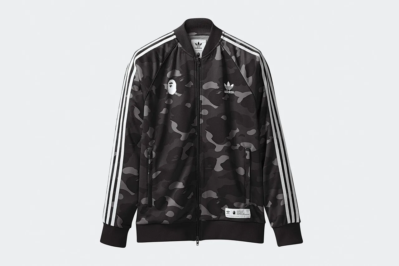 adidas Originals by A BATHING APE®よりコラボアパレルコレクションが