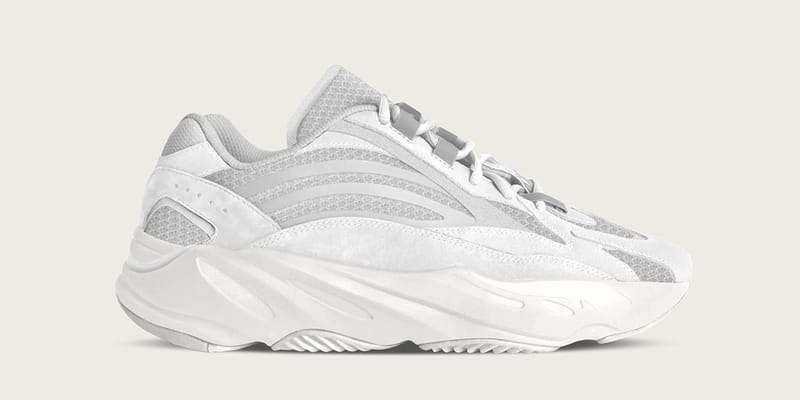 YEEZY BOOST 700 V2の初作“Static”モデルのデザイン＆発売情報が登場