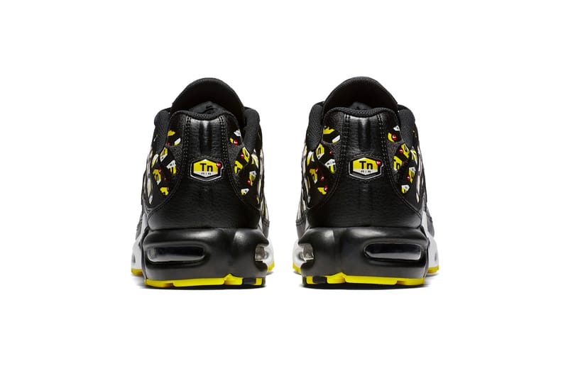 Nike air max plus qs tn logo on sale