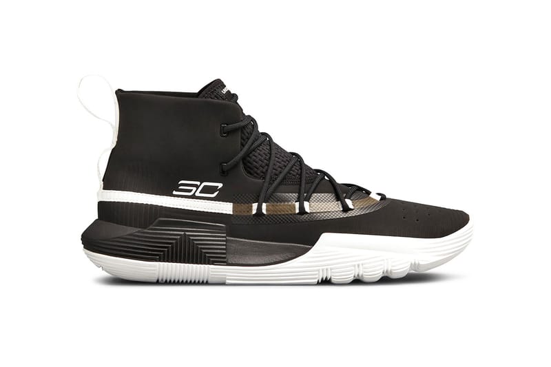 ステフィン・カリーの新モデル Under Armour SC 3ZER0 Ⅱ から新色が 