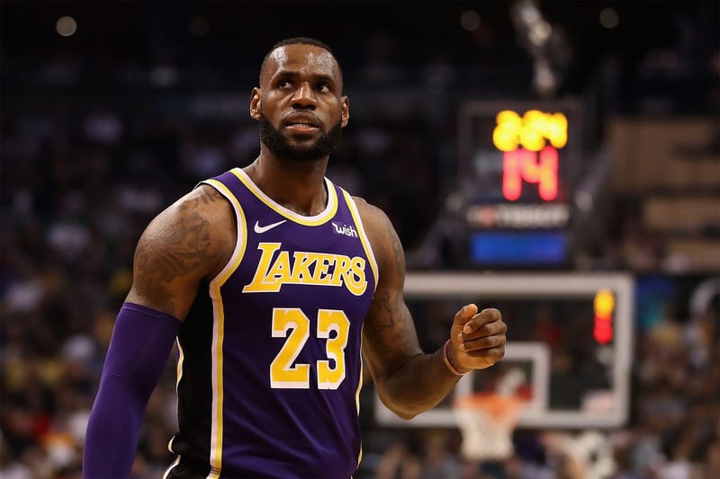 2018 Lebron James レブロン・ジェームズ 3D カード SSP