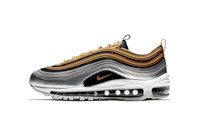 大胆不敵な金銀デザインの Nike Air Max 97 計2足のビジュアルが