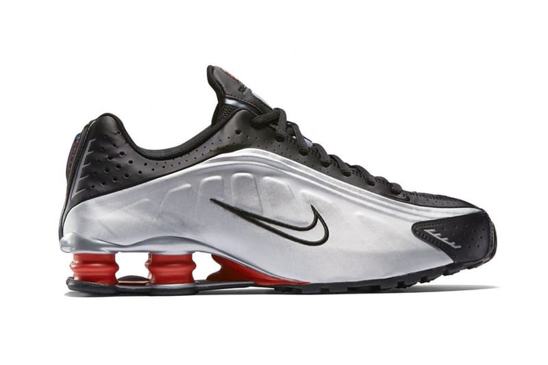 Nike Shox シルバー/ブラック/レッド スニーカー Nike Shox シルバー/ブラック/レッド スニーカー NIKE Shox ブラック