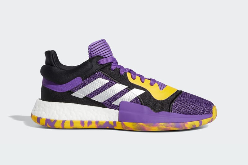 [新品]adidas marquee Boost バスケットシューズ Amazon.com | adidas Marquee Boost Shoe - Men's Basketball