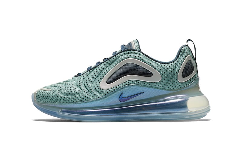 Nike Air Max 720 “Northern Lights (Day)”にクローズアップ