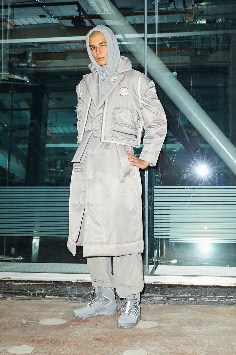 Fashion 032c 雑誌 032c デュアリパ 雑誌 マガジン 海外雑誌 2021年