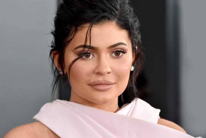 【KYLIEJENNER カイリージェンナー】ジャケット MA-1 希少！レア！ KYLIEJENNER カイリージェンナー】ジャケット MA-1 希少！レア