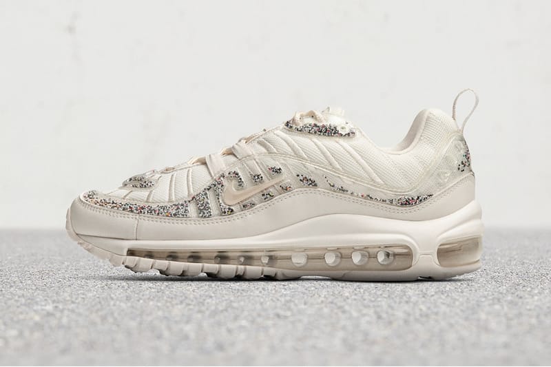 Nike air max 2019 for women on sale