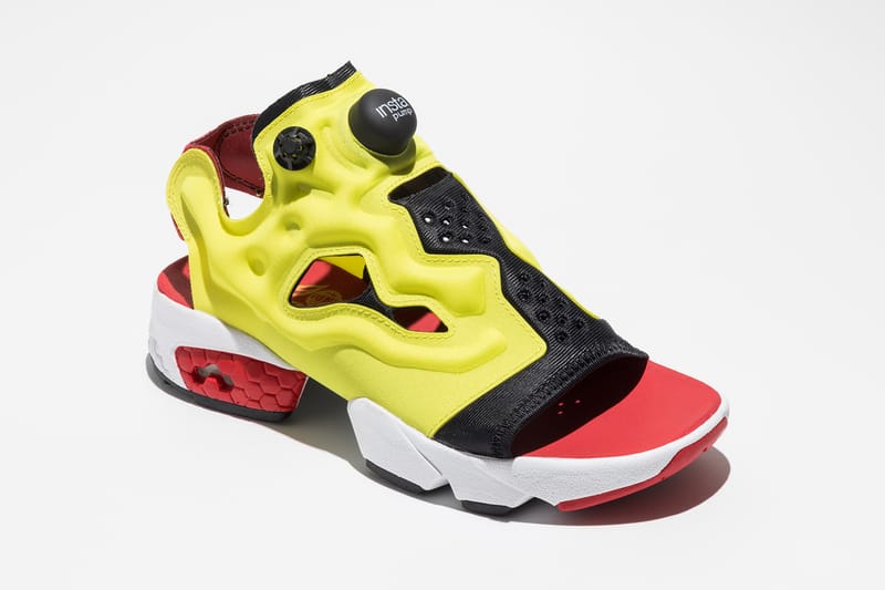 1994年発売当時の Instapump Fury オリジナルカラー計2色が Reebok