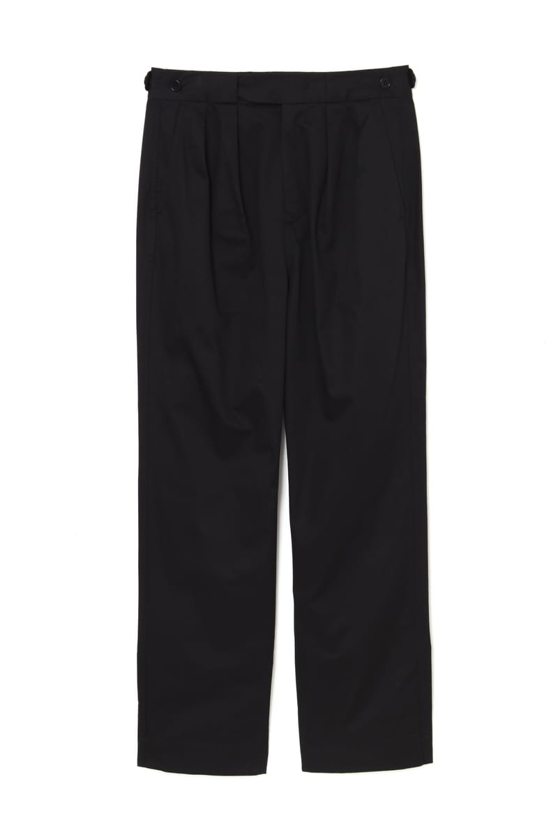 美品】マーガレットハウエル　スラックス　コットンツイル　フレッドペリーコラボ　M LIGHTWEIGHT COTTON NYLON TWILL TROUSERS | MARGARET HOWELL