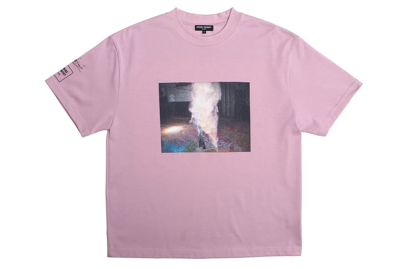 オープニングセレモニーが写真家・小浪次郎とのコラボTシャツを