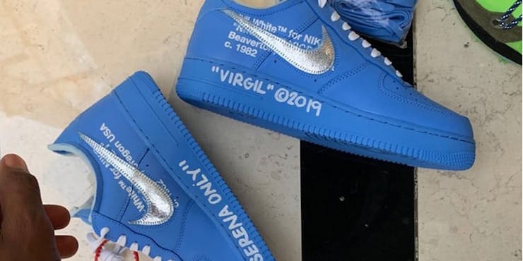 ヴァージル・アブローが未発売のオフホワイト x ナイキ AF1を ヴァージル・アブローが未発売のオフホワイト x ナイキ AF1を