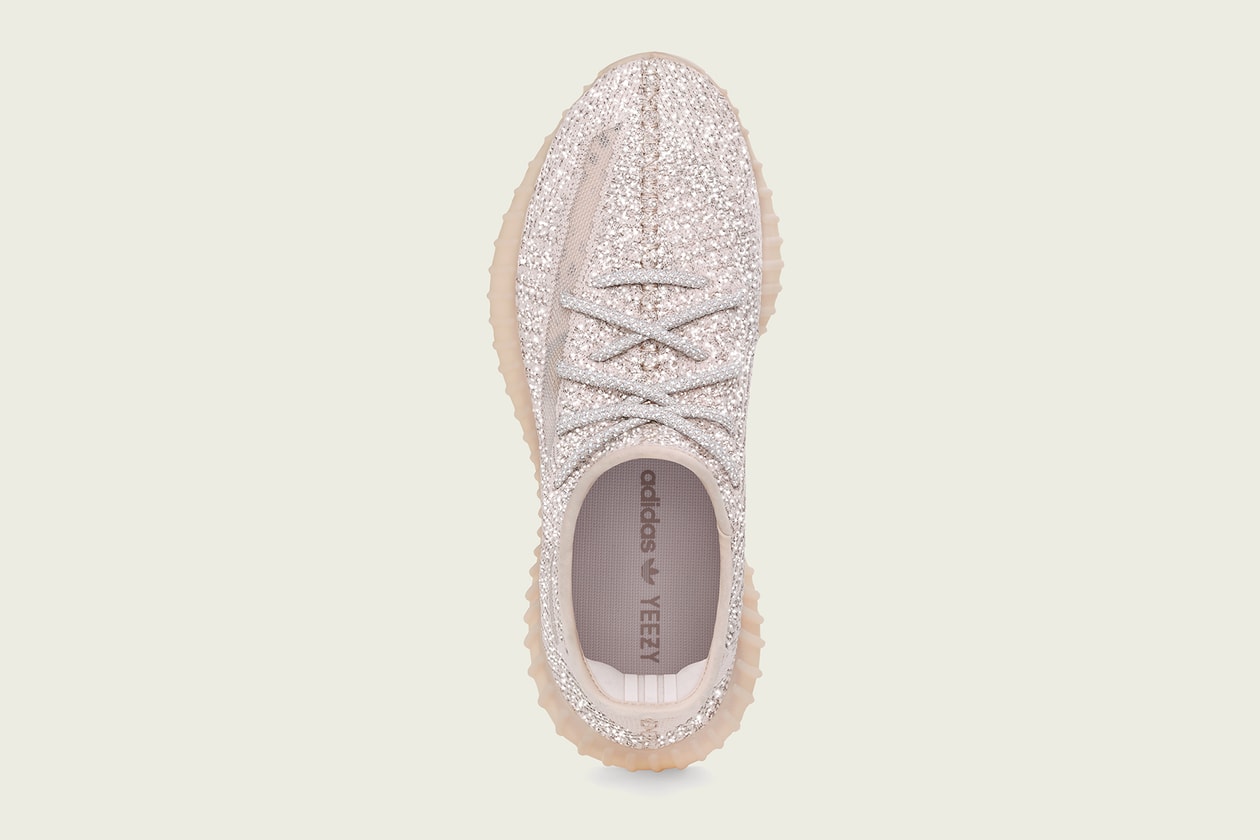 YEEZY BOOST 350 V2ã®æ°è²âSynthâï¼âSynth RFâã¢ãã«ã2åé£ç¶ãªãªã¼ã¹ | Hypebeast.JP
