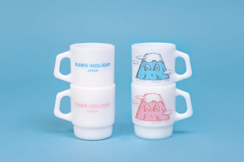 会場限定 KAWS HOLIDAY ぬいぐるみ お箸セット @ふもとっぱら KAWS:HOLIDAY JAPAN”が富士山の麓で開催決定 | Hypebeast.JP