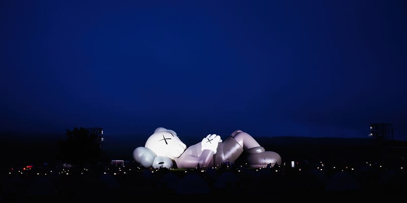 著名人たちも駆けつけた“KAWS:HOLIDAY JAPAN”のオープニングイベントに