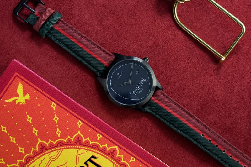 ジャン＝ミシェル・バスキアの作品を落とし込んだウォッチ計3型が登場