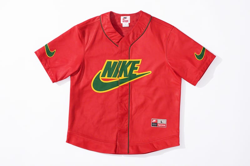 supreme Nike Soccer Jersey シュプリーム ナイキ 楽天市場】supreme nike jewel stripe soccer jerseyの通販