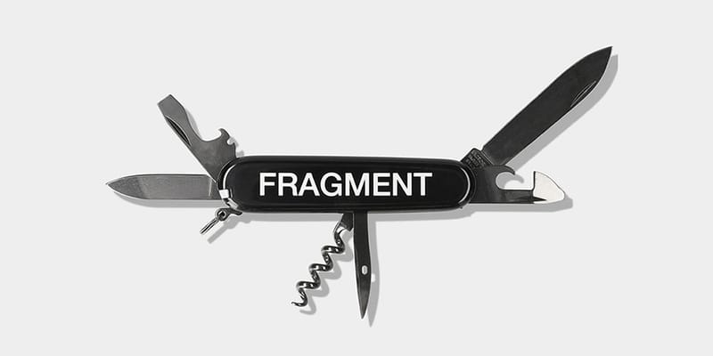 VICTORINOX 未使用☆VA Fragment×Gundam×VICTORINOX