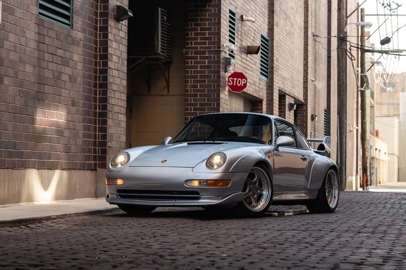 希少な1996年製ポルシェ 911 GT2 がオークションに出品