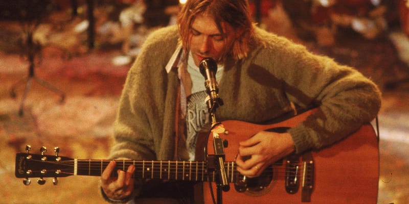  Cobain Unplugged カードコバーンアンプラグドフィギュア Amazon | カート・コバーン 7インチ アクション フィギュア