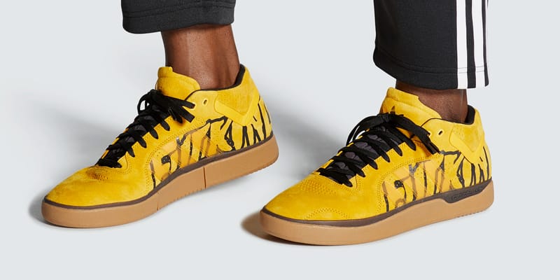 スポーツにもオシャレを！！ fucking-awesome-adidas-