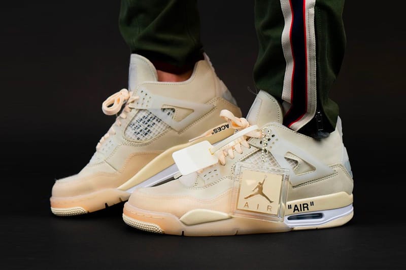 Off-White × Nike WMNS Air Jordan 4\