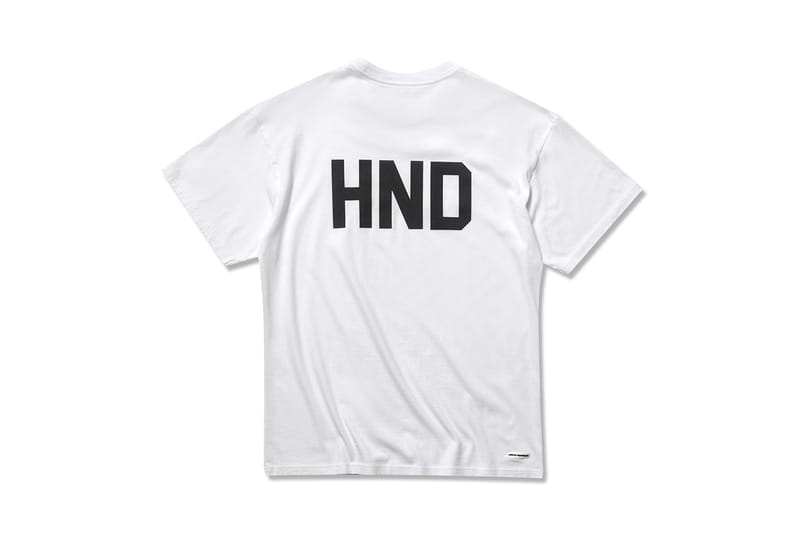ユニフォームエクスペリメントがフラグメントの手がけた旅Tシャツを