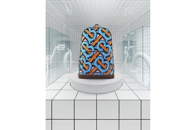 バーバリーが“TB サマーモノグラム”をローンチ | Hypebeast.JP