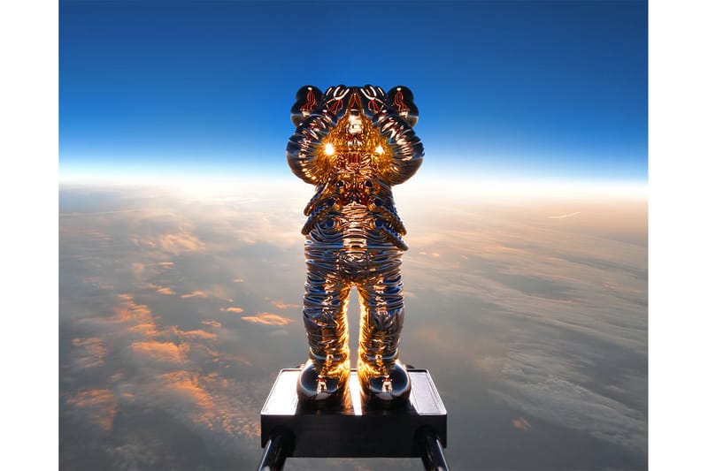 KAWS, Holiday Space (Black), 2020 | Art Code Space