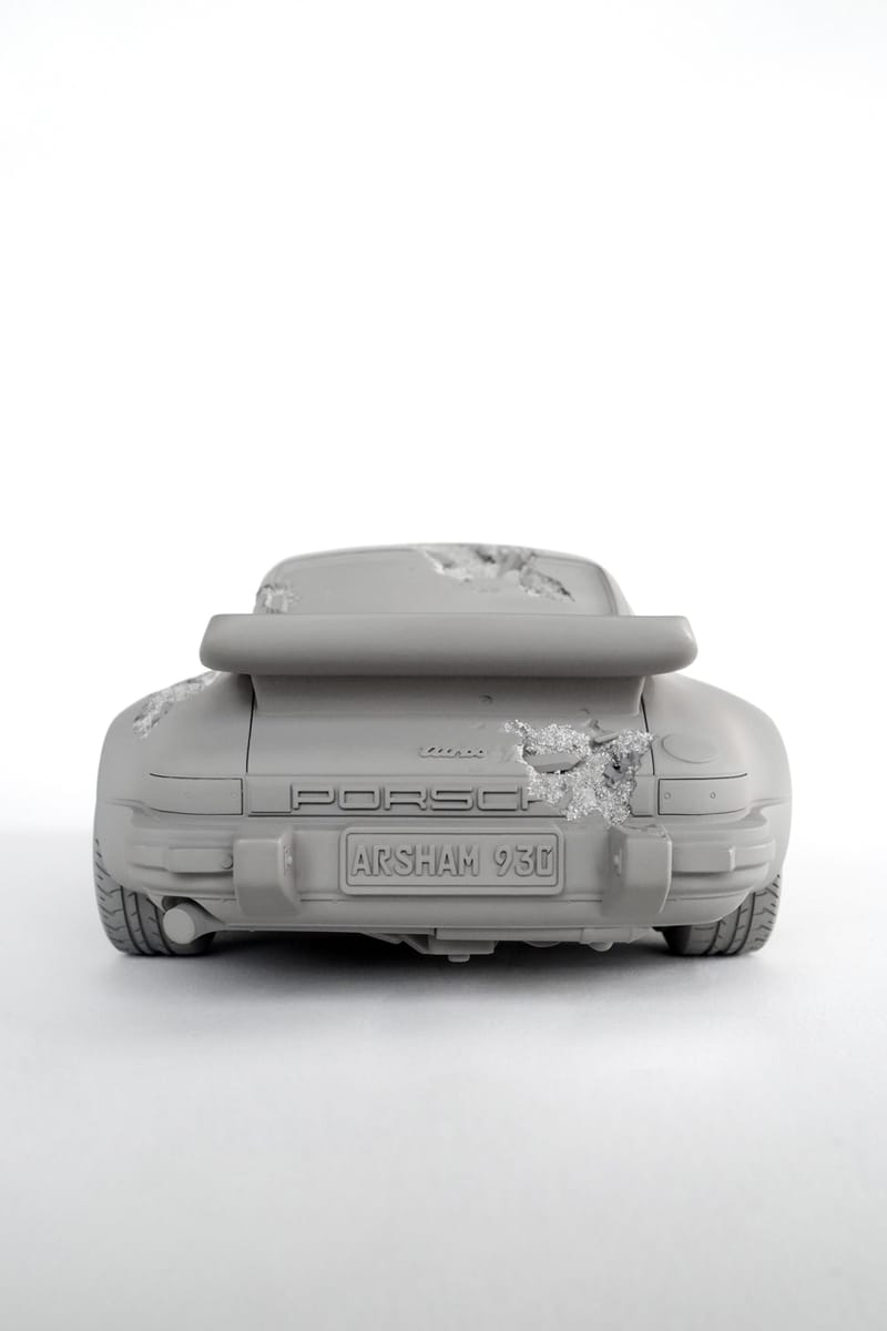 ダニエルアーシャムがポルシェ 911ターボのスカルプチャーを発売