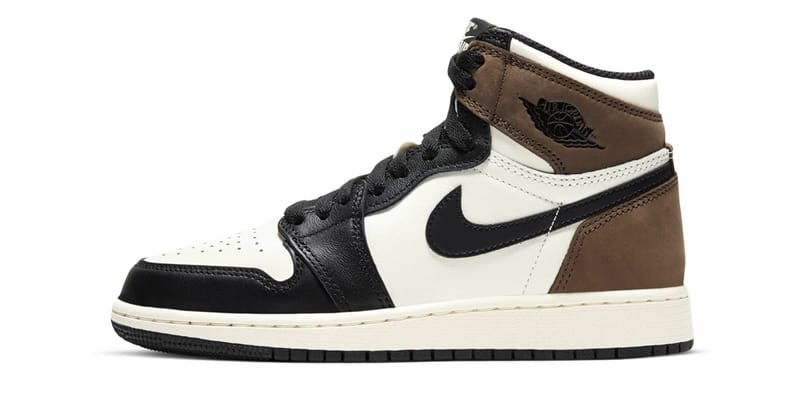トラヴィスコラボを彷彿させるAJ1“Dark Mocha”が登場 | Hypebeast.JP
