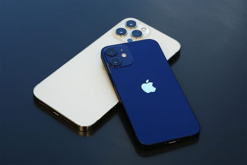 iPhone 12 miniとPro Maxにクローズアップ | Hypebeast.JP