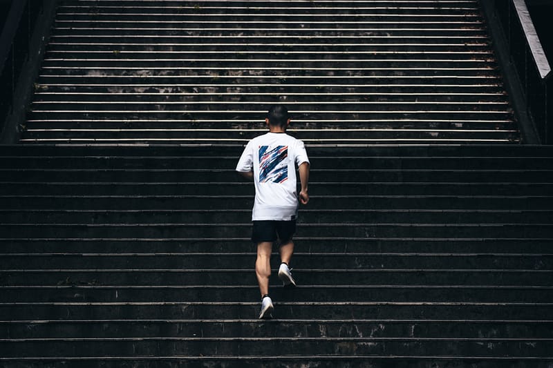 OAKLEY × 山口歴 コラボナイロンジャケット Sブラック スポーツウェア OAKLEY 山口歴コラボフード付きナイロンジャケットパーカー パッカブル