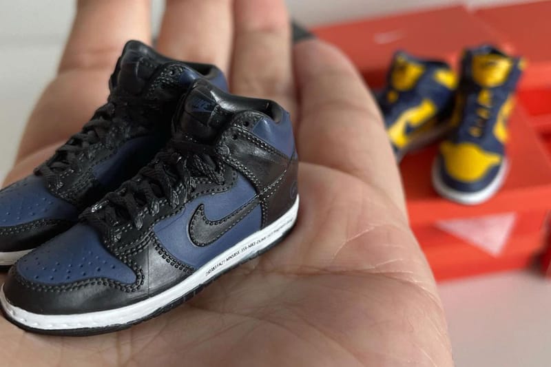 NIKE DUNK HIGH miniature collection