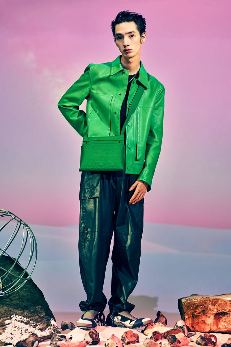 清水尋也が纏うサルヴァトーレフェラガモ 2021年秋冬コレクション