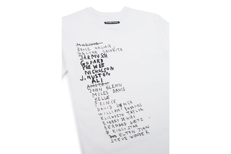 バスキアのノートを忠実に再現した書籍の再販記念Tシャツが登場 バスキアのノートを忠実に再現した書籍の再販記念Tシャツが登場