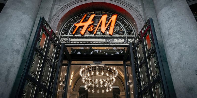 h-m-first-virtual-store-opens-