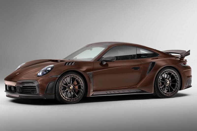 ポルシェ911ターボSのカーボンエディションキットにブラウンが