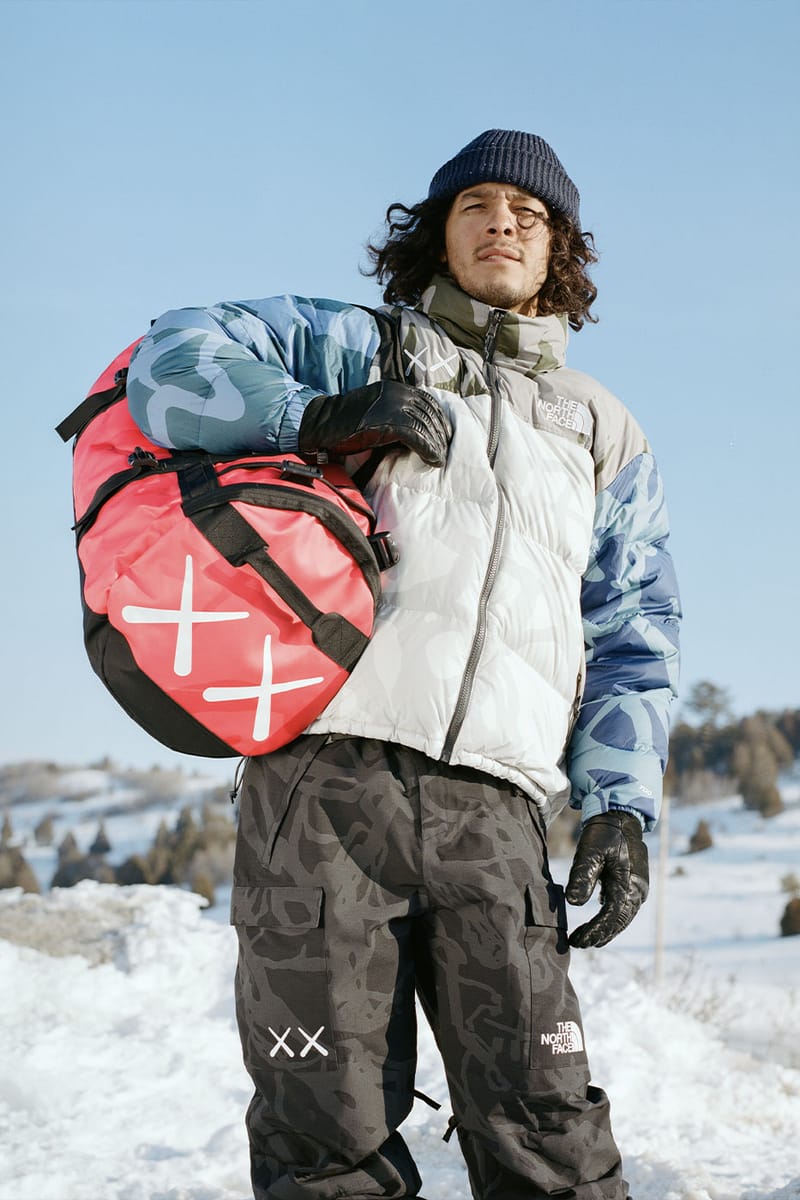 THE NORTH FACE XX KAWSザ ノースフェイスXXカウズフーディ