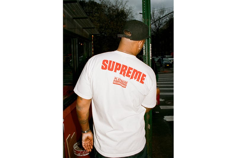 シュプリームが2022年春シーズンのTシャツコレクションを発表