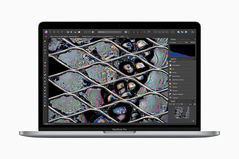 アップル M2チップ搭載の新型 MacBook Airを発表 | Hypebeast.JP