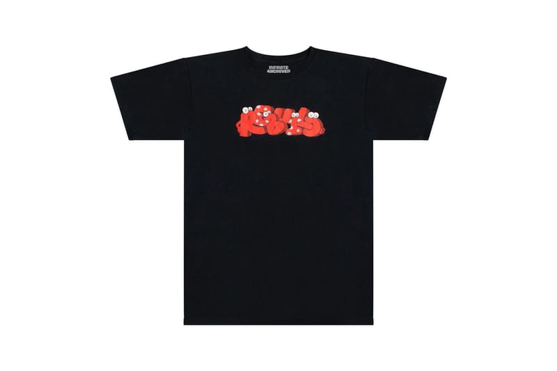 KAWS と Infinite Archives が NPO 法人支援を目的とした T シャツを