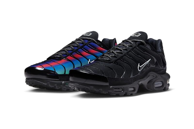 NIKE ナイキ エアマックス プラス グラデーション クッション性 ナイキ「エア マックス プラス “Voltage Purple”」は、紫色の