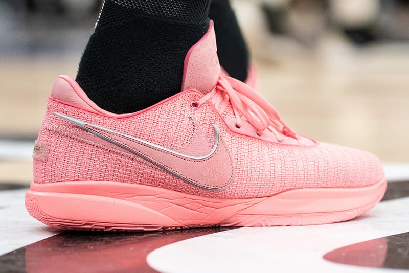 Uninterrupted × Nike LeBron 20 27.5cm Uninterrupted × Nike LeBron 20 27.5cm
