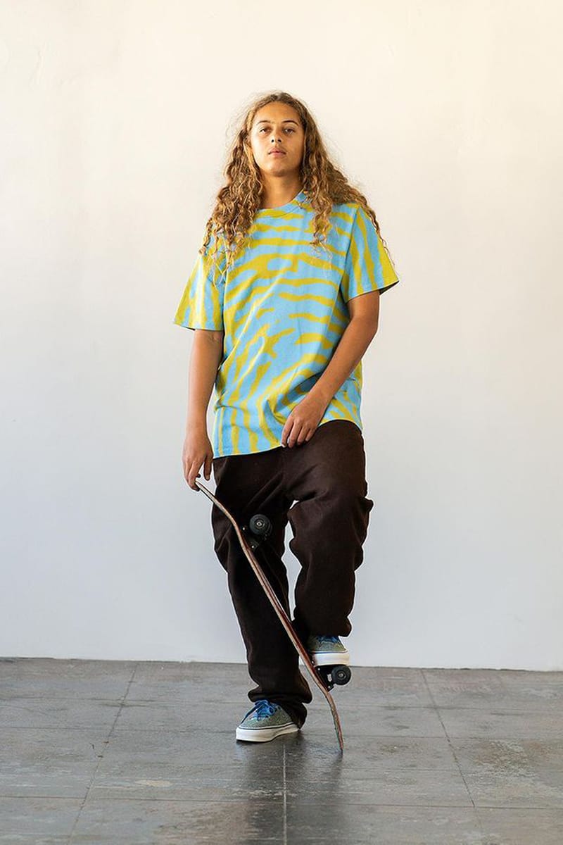 サラへ・ベンバリーがヴァンズとのコラボコレクションを発表