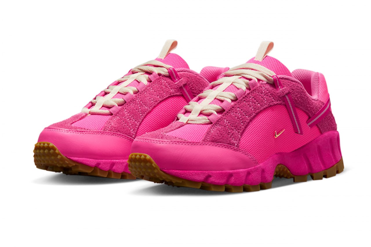 Jacquemus x Nike Air Humara にピンクを纏った新作が発売