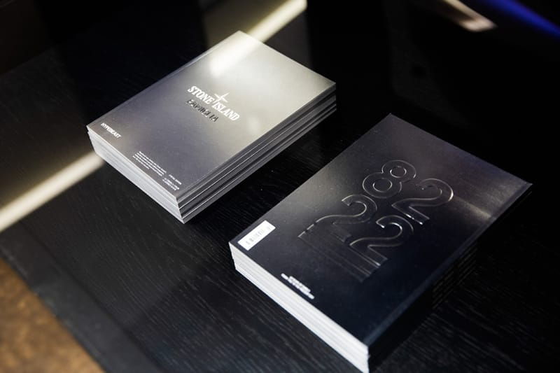 ストーン・アイランド40周年を記念した特別編集誌の完成を祝福