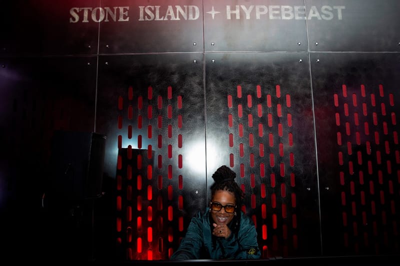 STONE  FAMIGLIA 特別版 hypebeast ストーン・アイランド40周年を記念した特別編集誌の完成を祝福