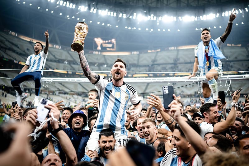 カタールW杯2022：サッカー アルゼンチンV メッシ、2度目の