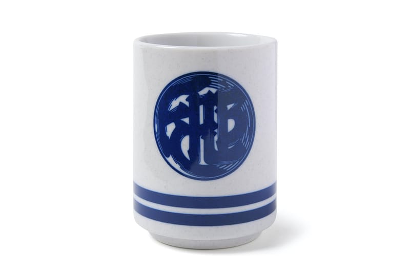 Bristol スニーカーウルフ F.C.リアルブリストルがスニーカーウルフとのコラボアイテムを